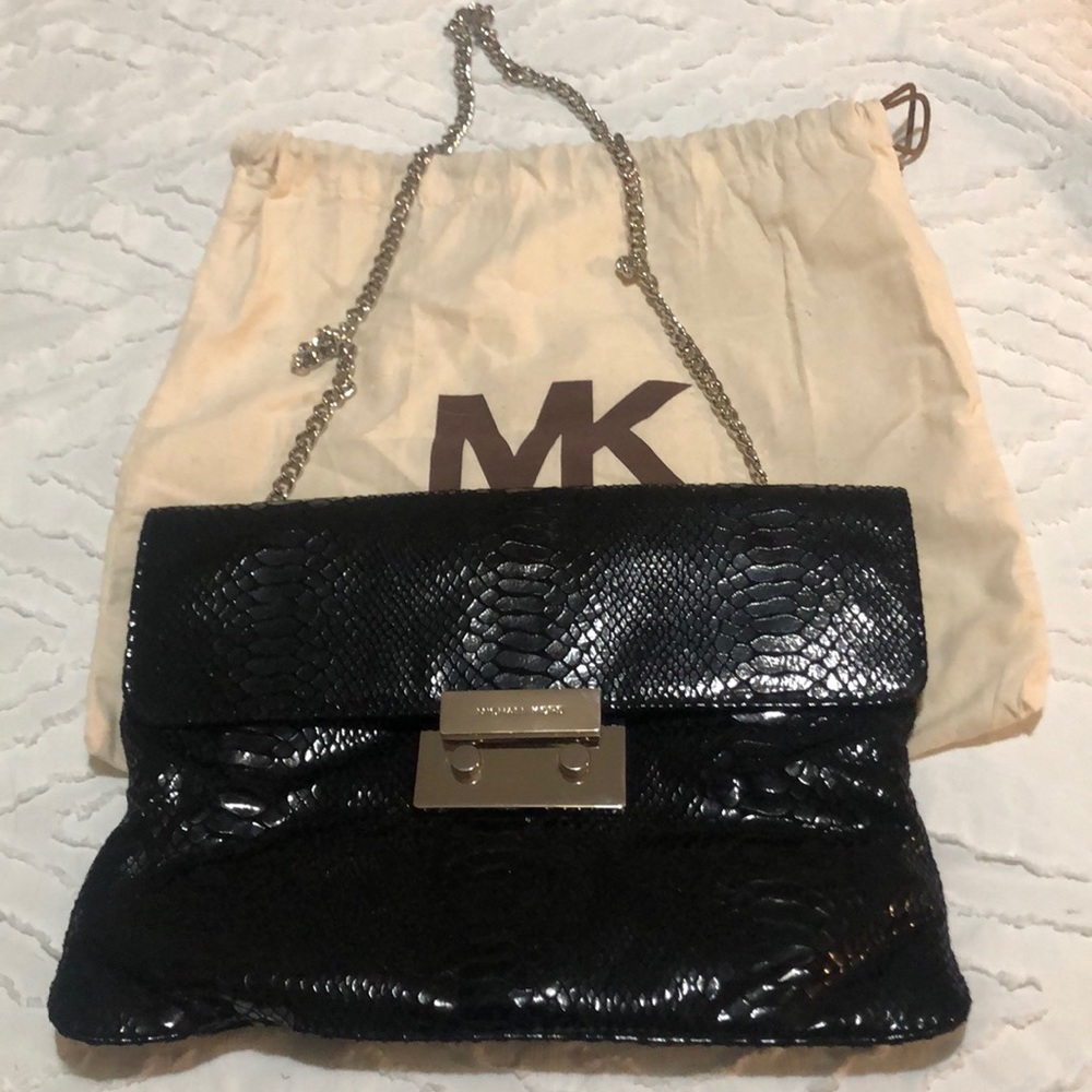 Michael Kors “Snakeskin” purse black